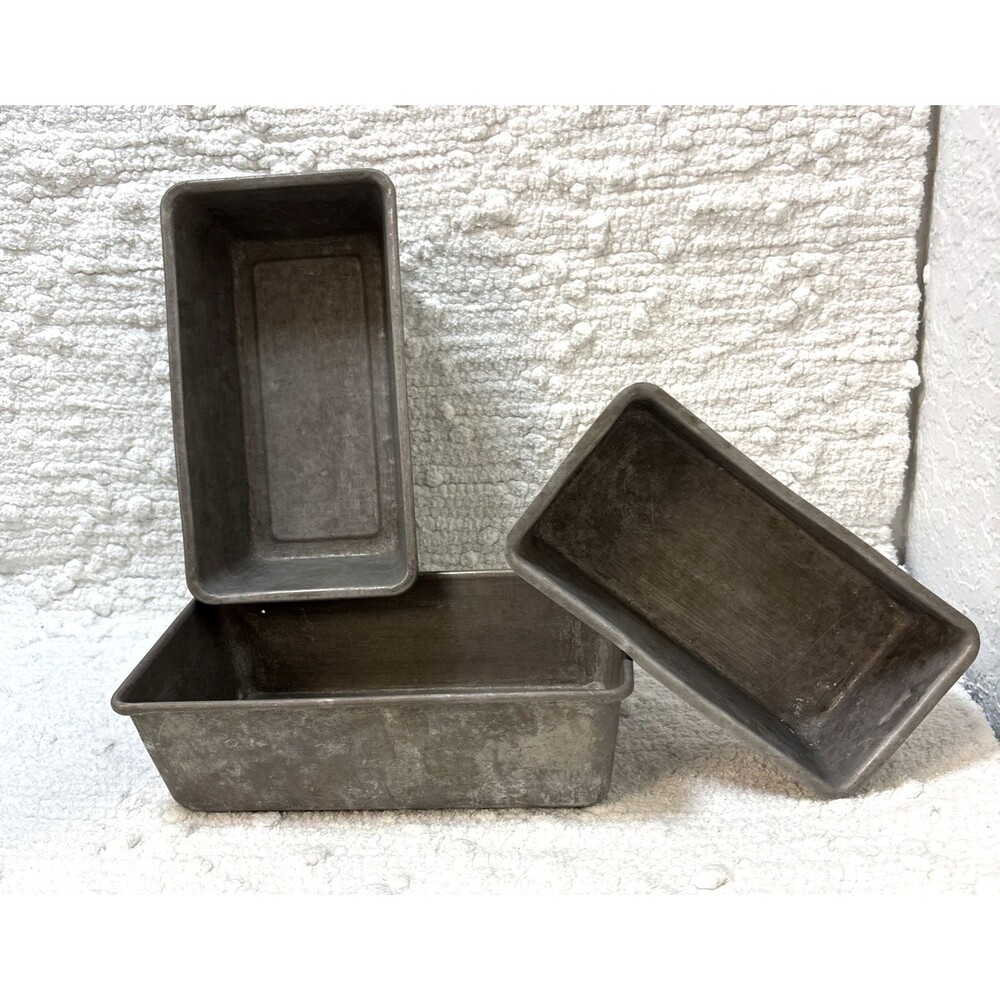 Set Of 3 Vintage Aluminum Loaf Bread Pans Preowned 9.5"x5.5"